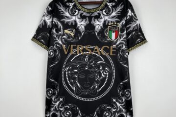Italia 23/24 Edición Especial Negra Italia 23/24 Edición Especial Negra