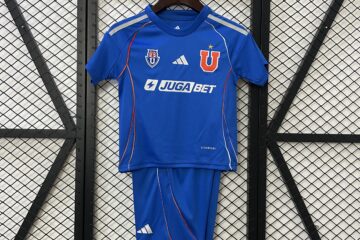 Club Universidad de Chile 25/26 niños Club Universidad de Chile 25/26 niños