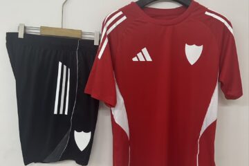 Sevilla 25/26 entrenamiento